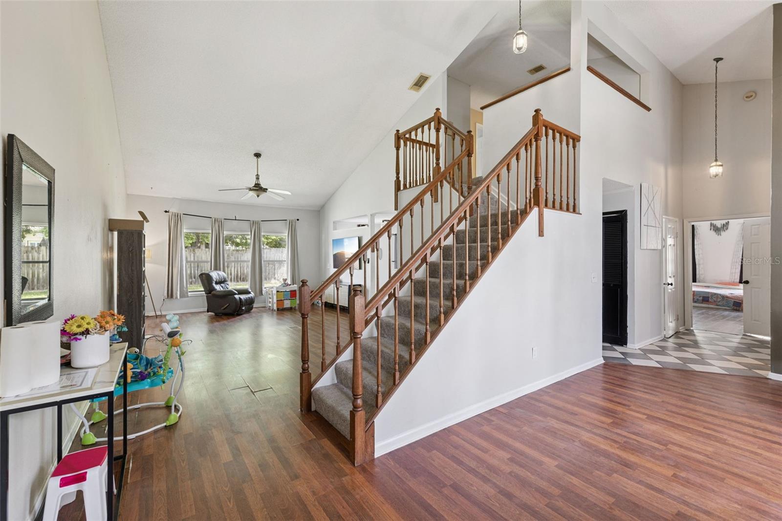 HAMPTON PARK - Residential