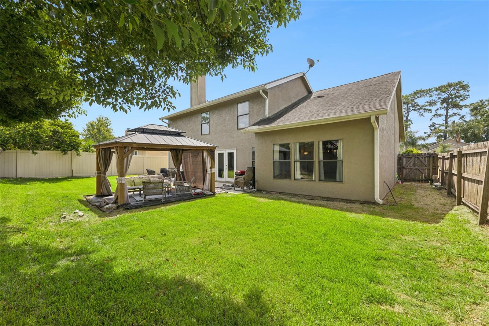 HAMPTON PARK - Residential