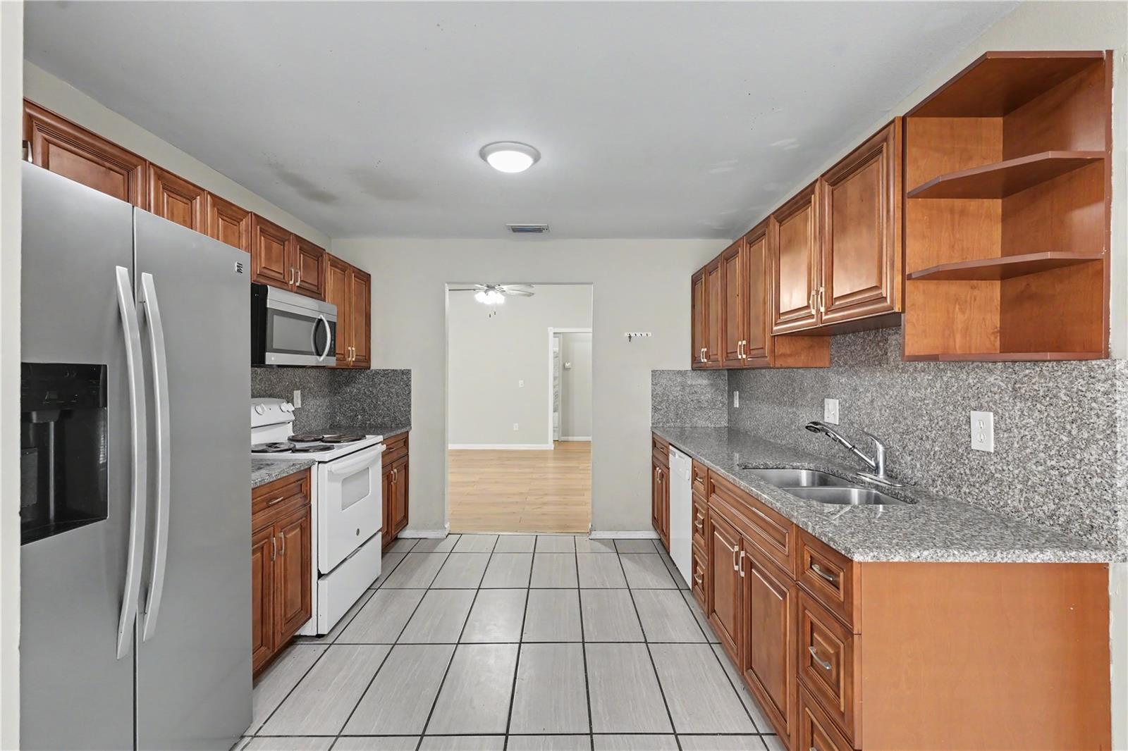BOYETTE SPRINGS - Residential