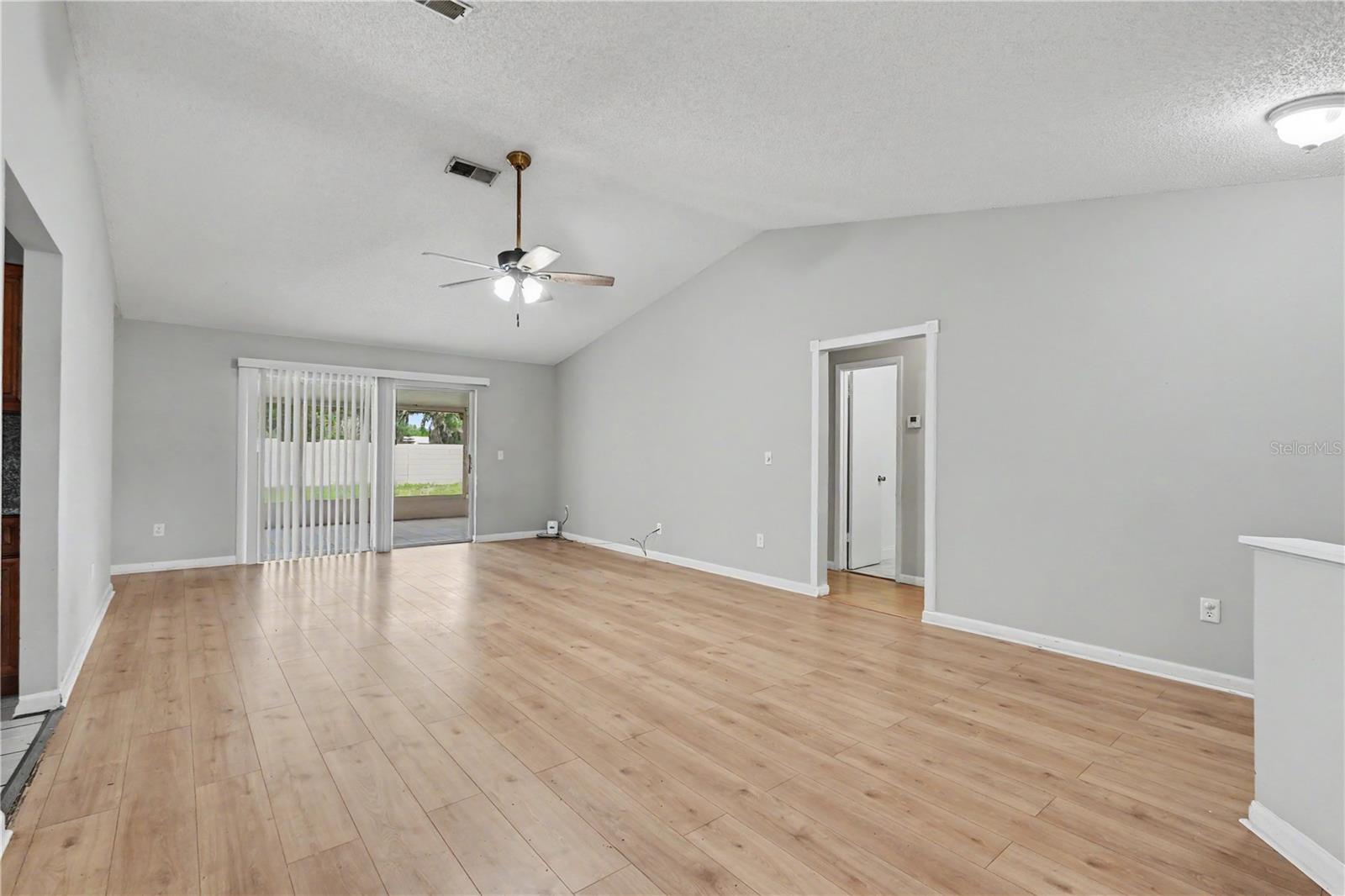 BOYETTE SPRINGS - Residential