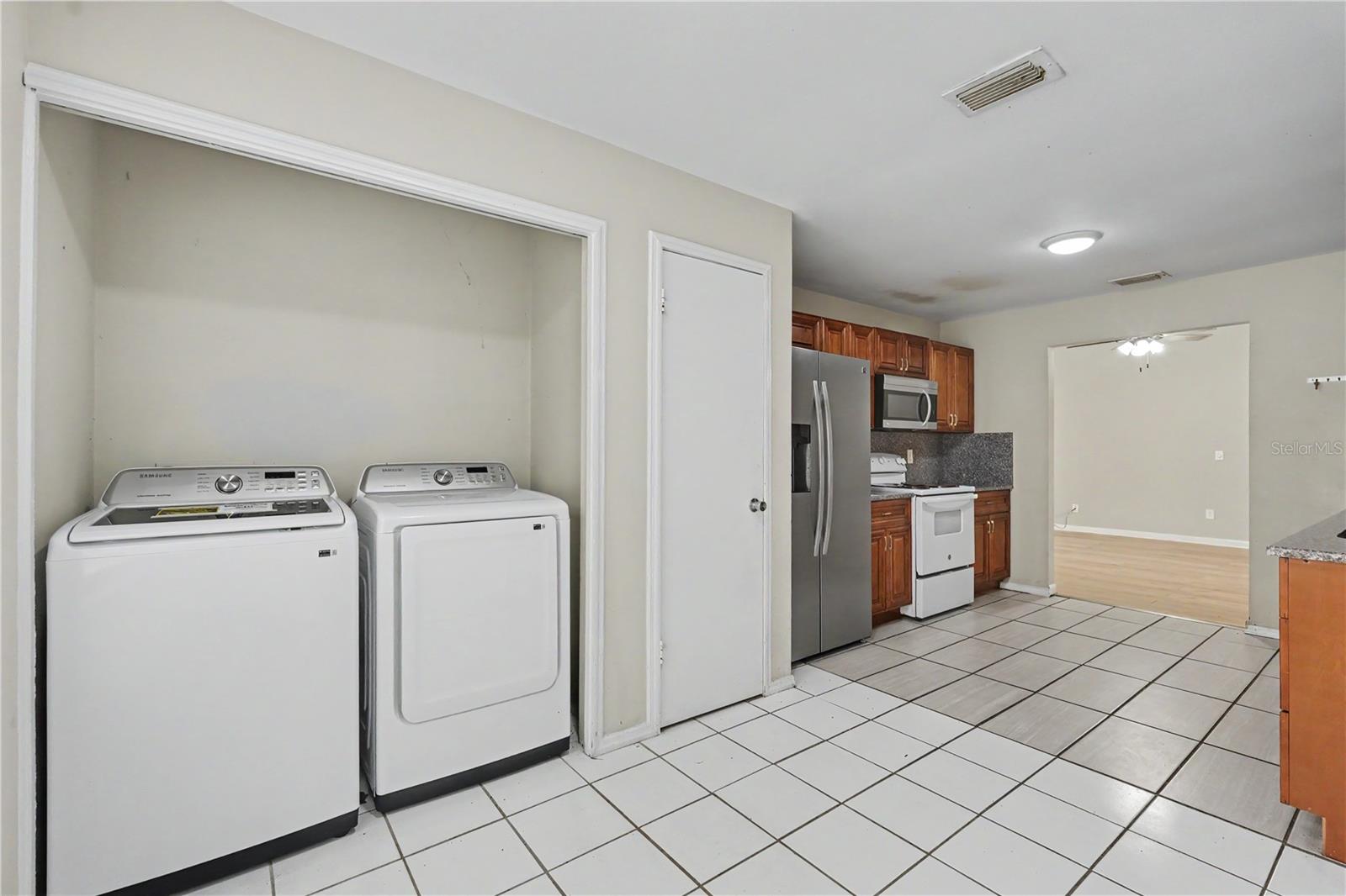 BOYETTE SPRINGS - Residential