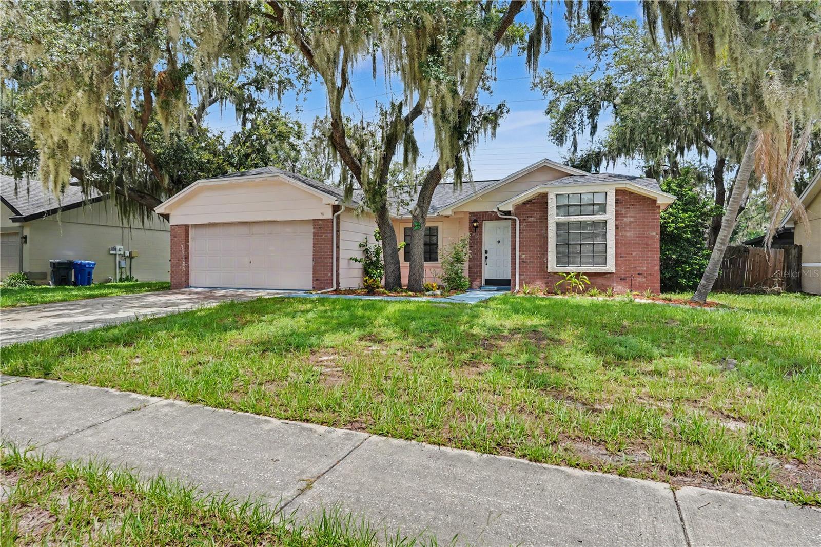 BOYETTE SPRINGS - Residential