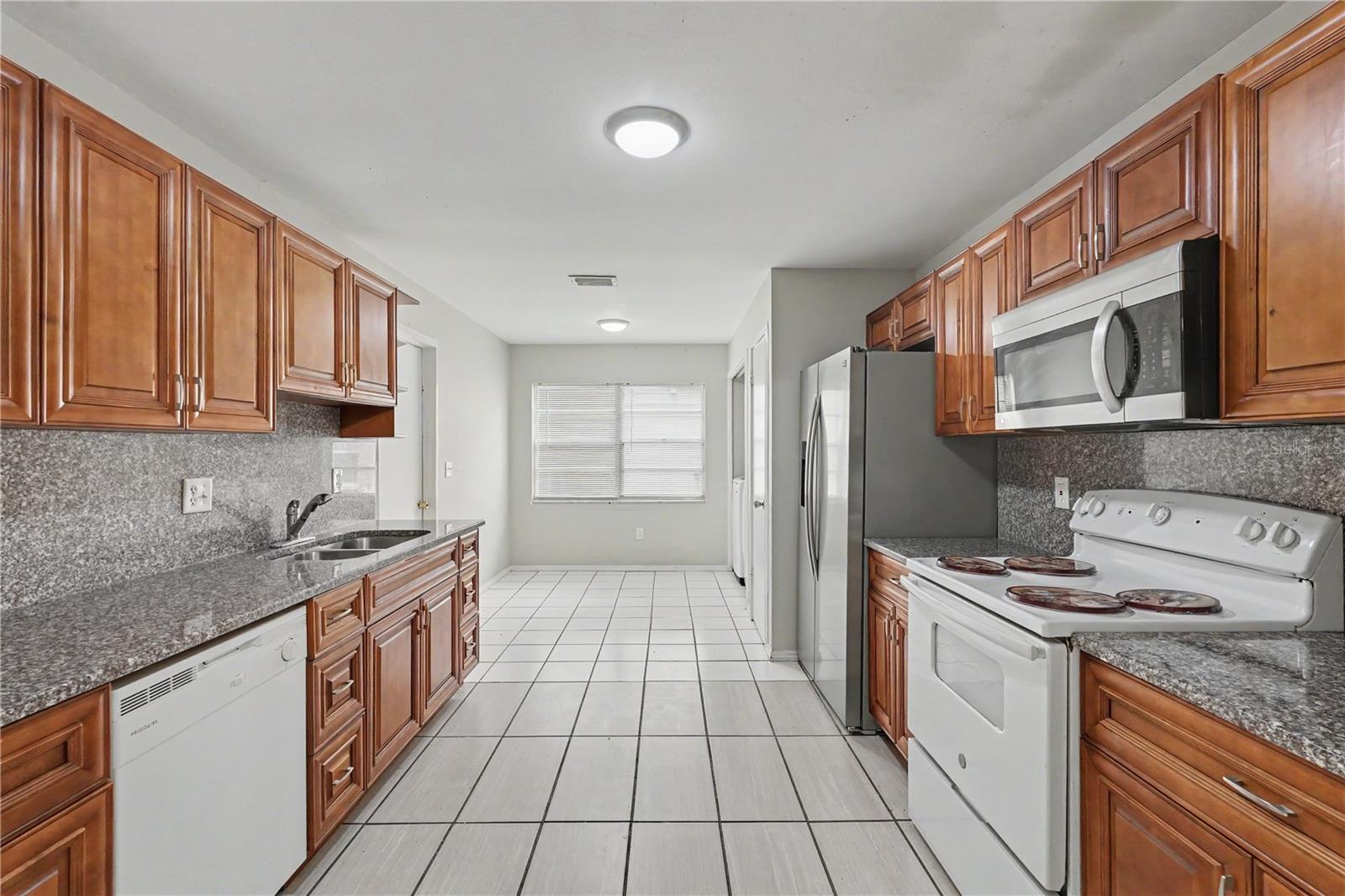 BOYETTE SPRINGS - Residential