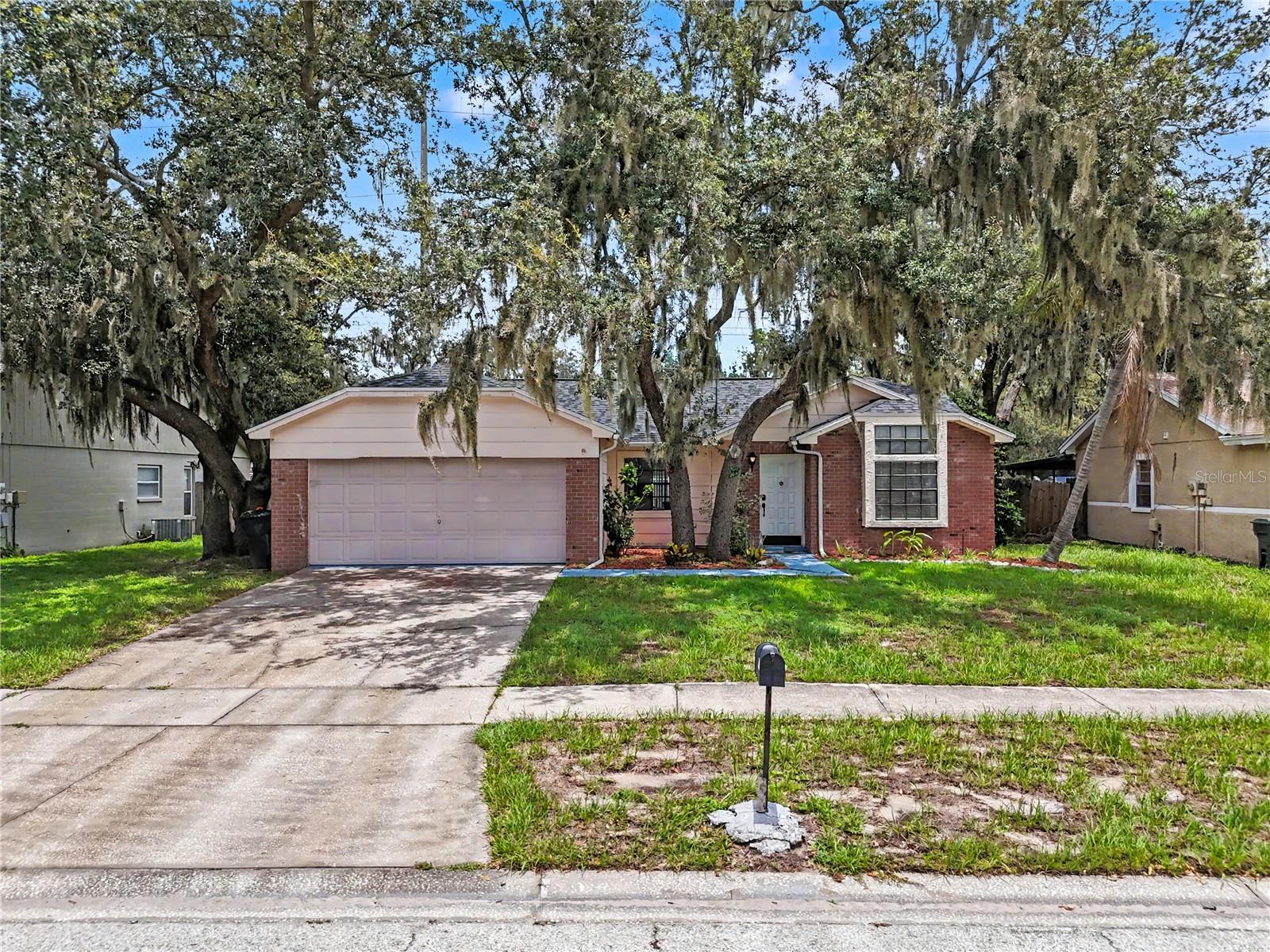 BOYETTE SPRINGS - Residential