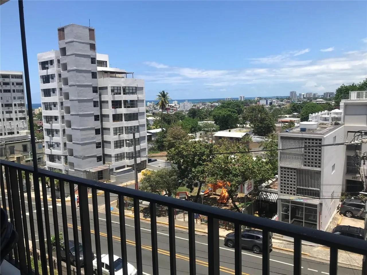 LAS CARMELITAS - Residential