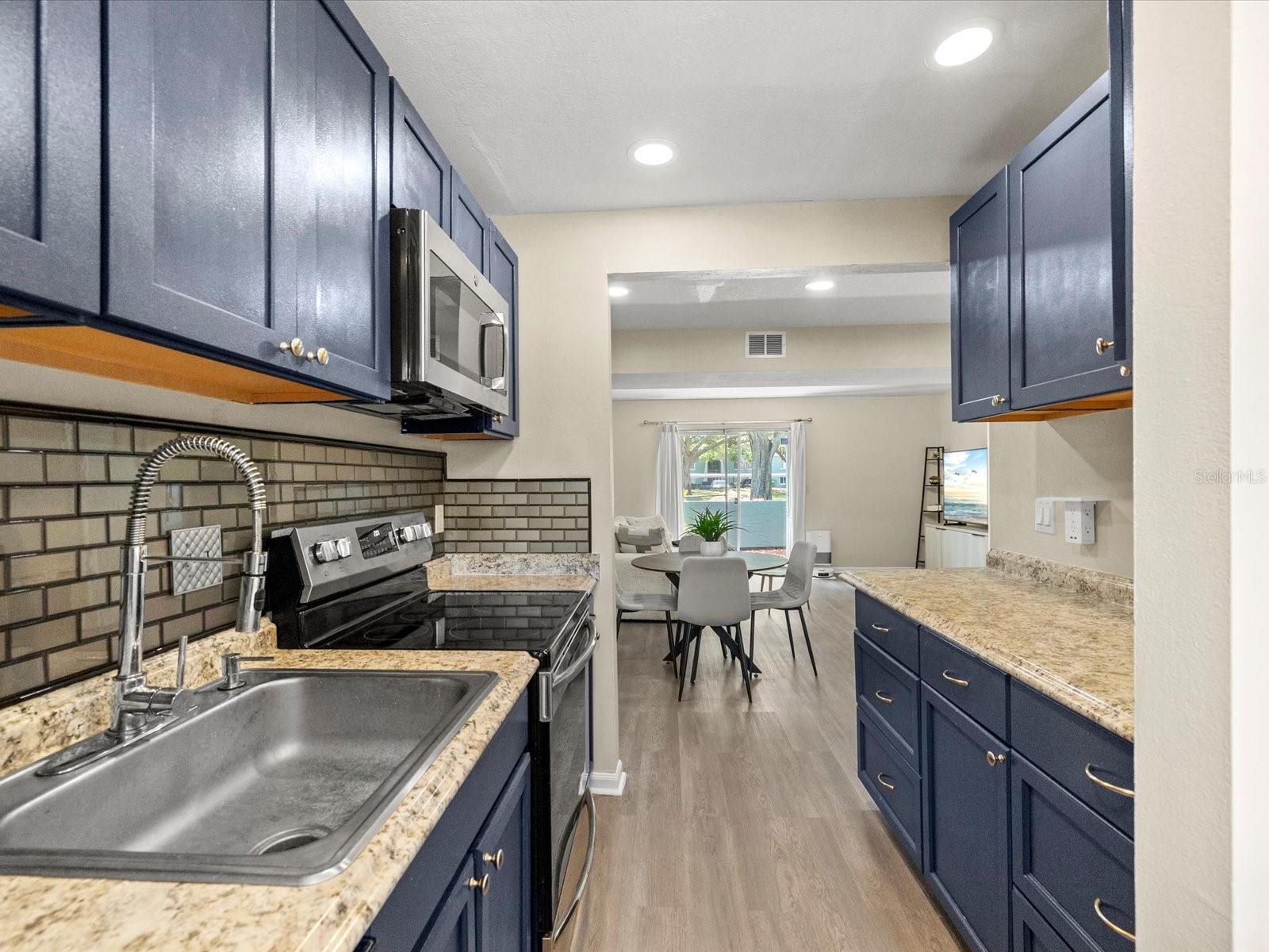 WINDWARD POINTE ST PETERSBURG - Residential