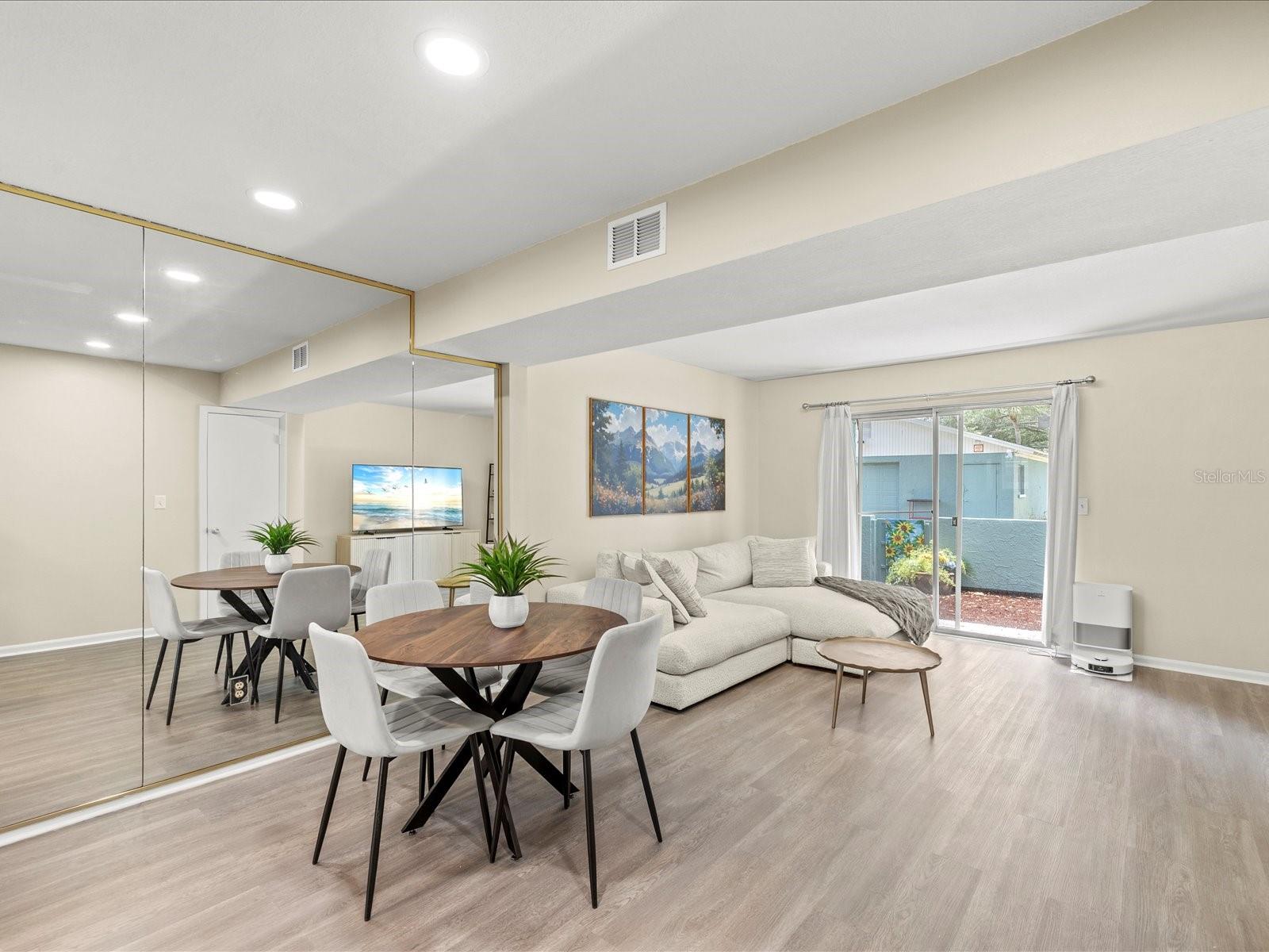 WINDWARD POINTE ST PETERSBURG - Residential