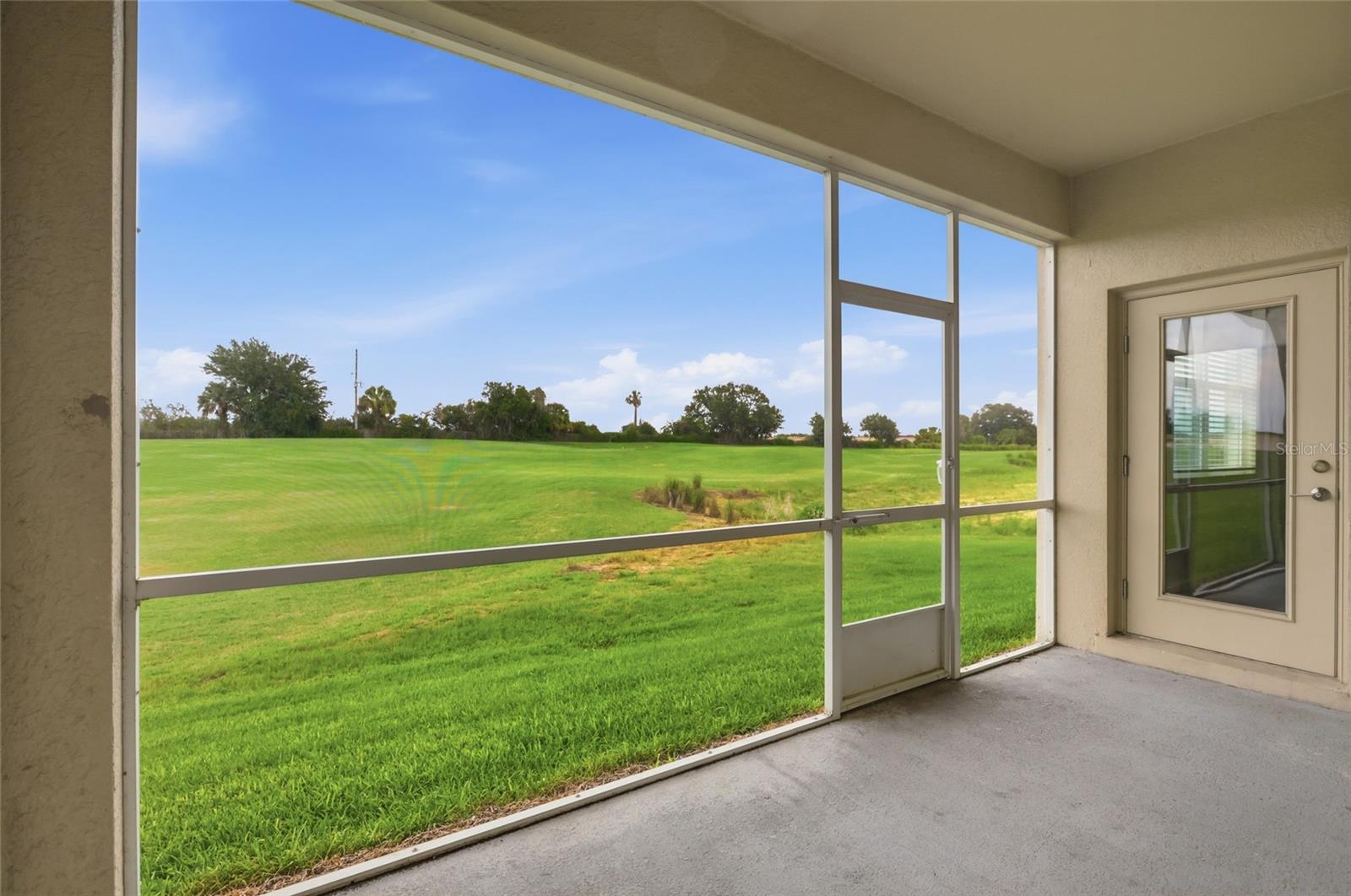 CHAMPIONSGATE CONDO PH 6 - Residential