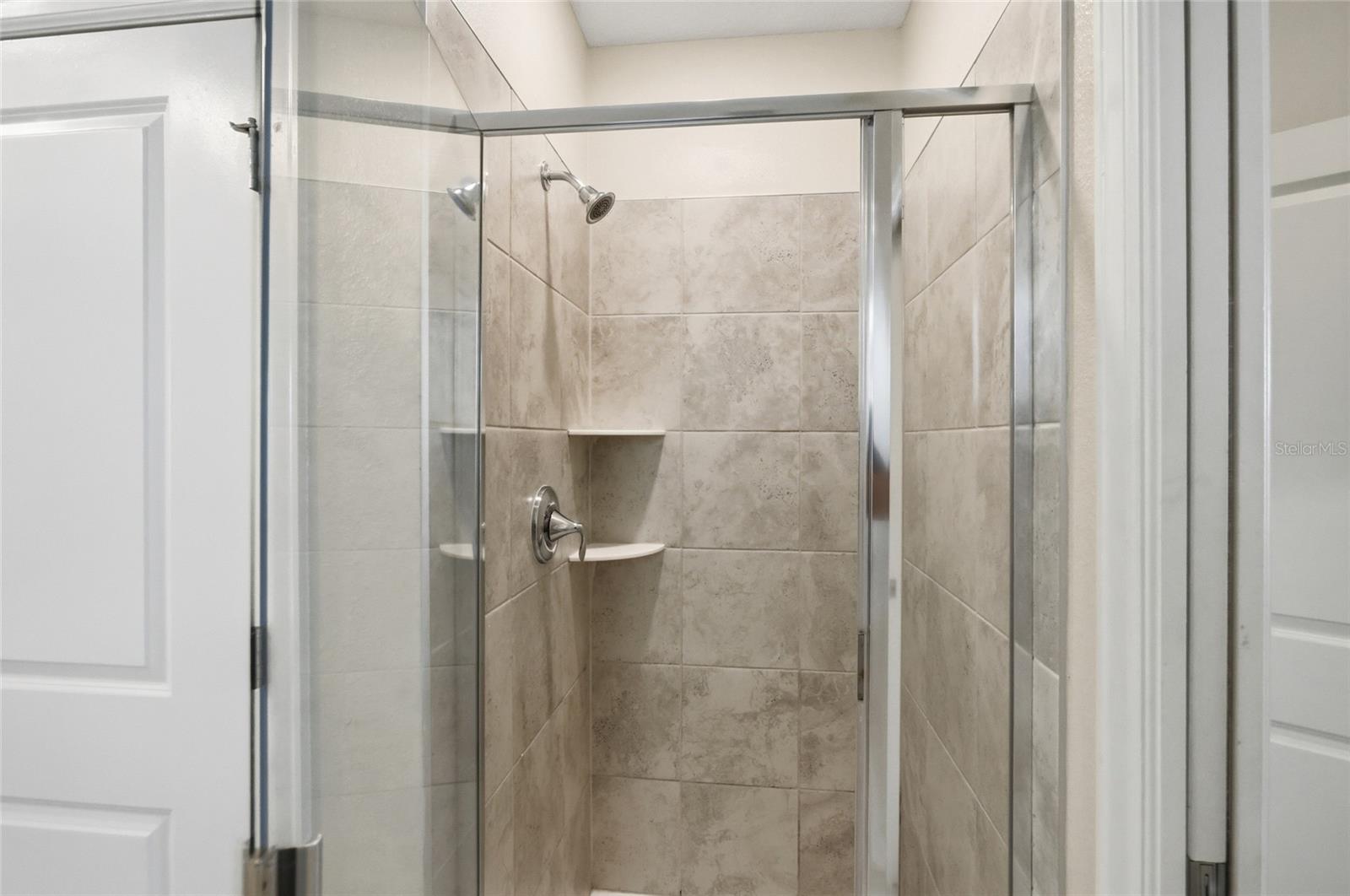 CHAMPIONSGATE CONDO PH 6 - Residential