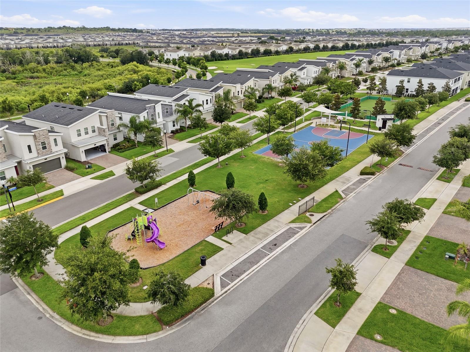 CHAMPIONSGATE CONDO PH 6 - Residential