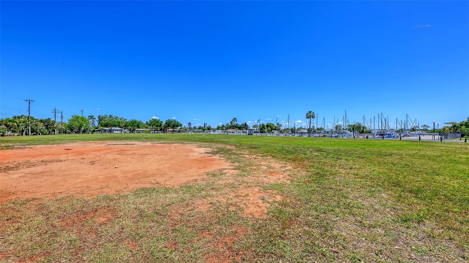 BAYSHORE GARDENS SEC 12 - Residential