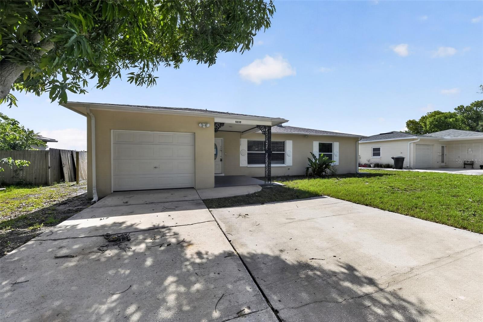 MOCKINGBIRD HILL - Residential