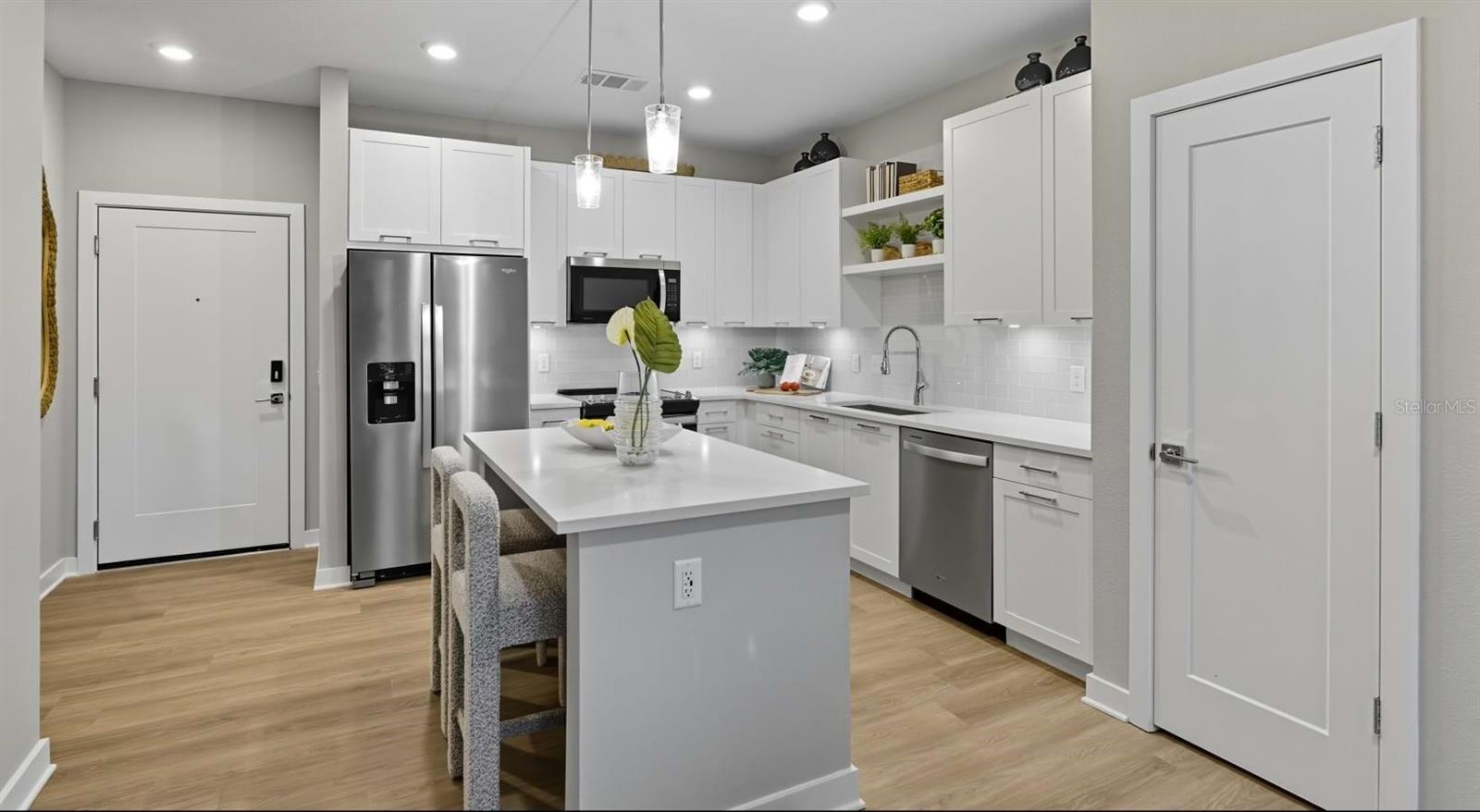 BAINBRIDGE WESLEY CHAPEL - Residential Lease