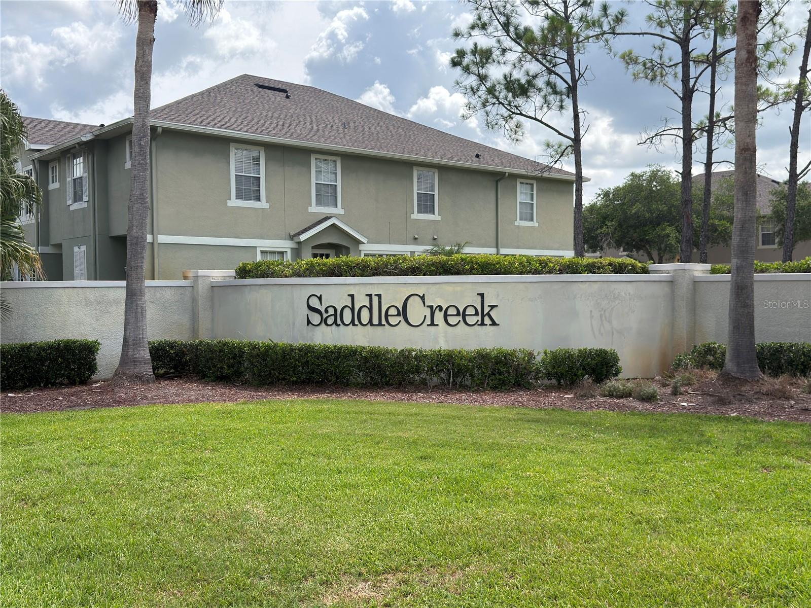 SADDLE CRK MANOR - Residential
