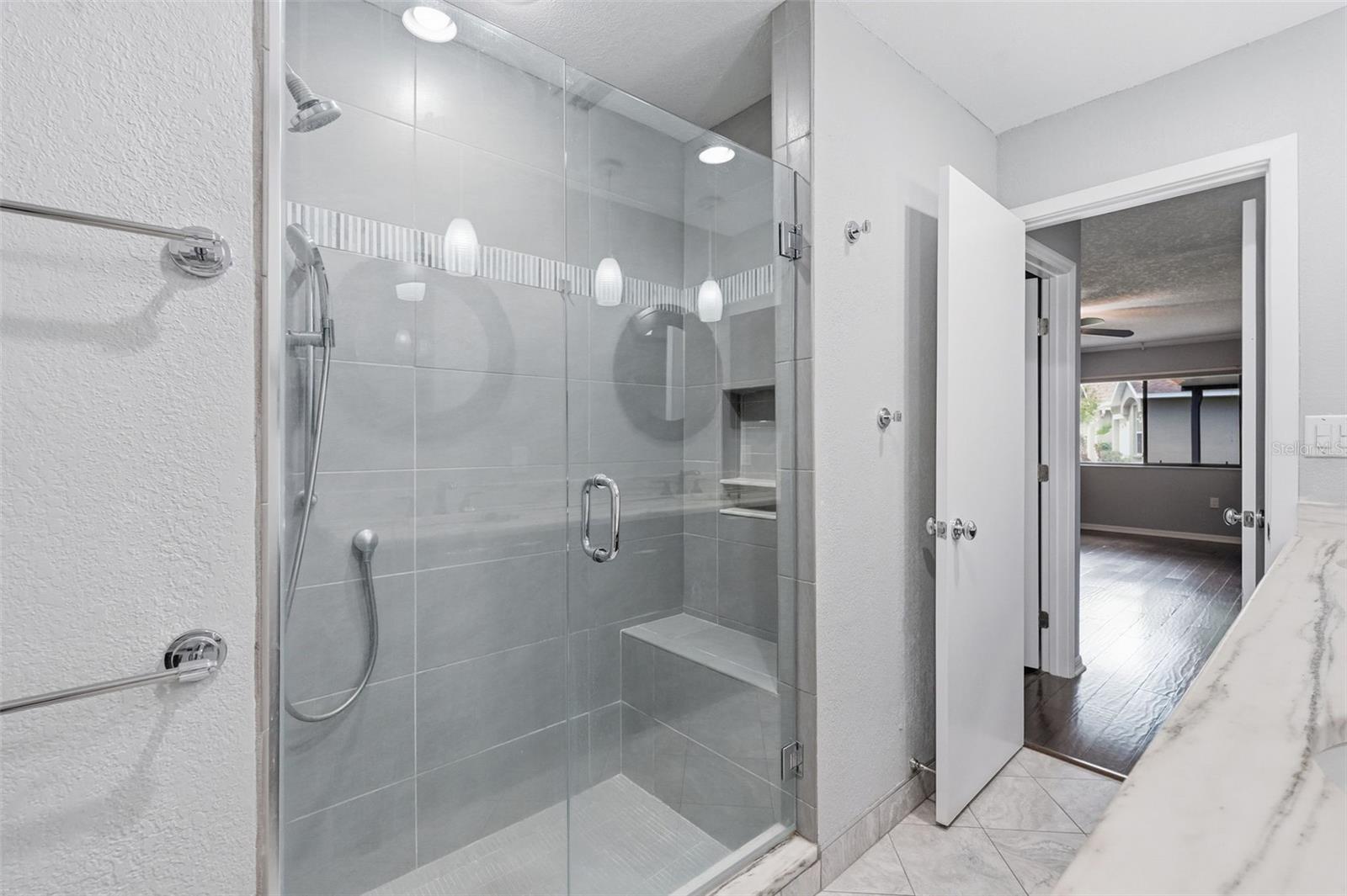 BROOKER CREEK - Residential