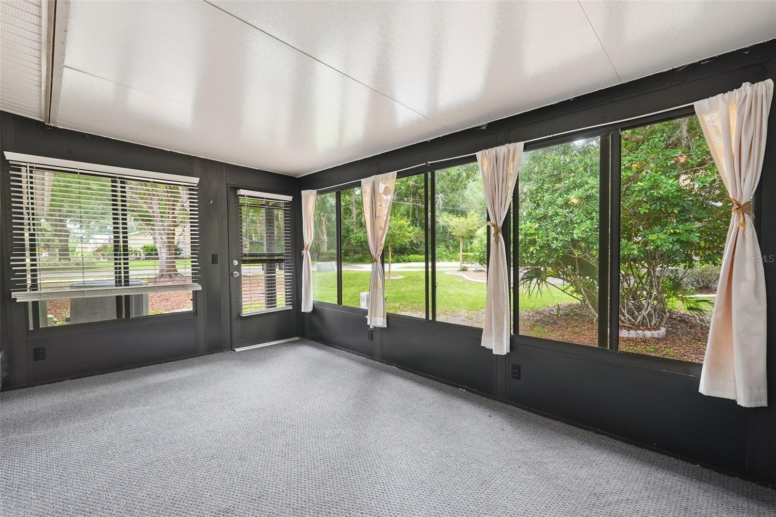 BROOKER CREEK - Residential
