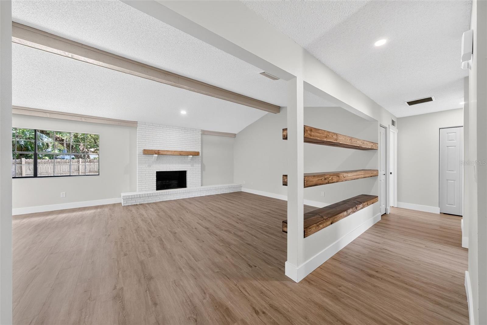 WOODSEDGE - Residential