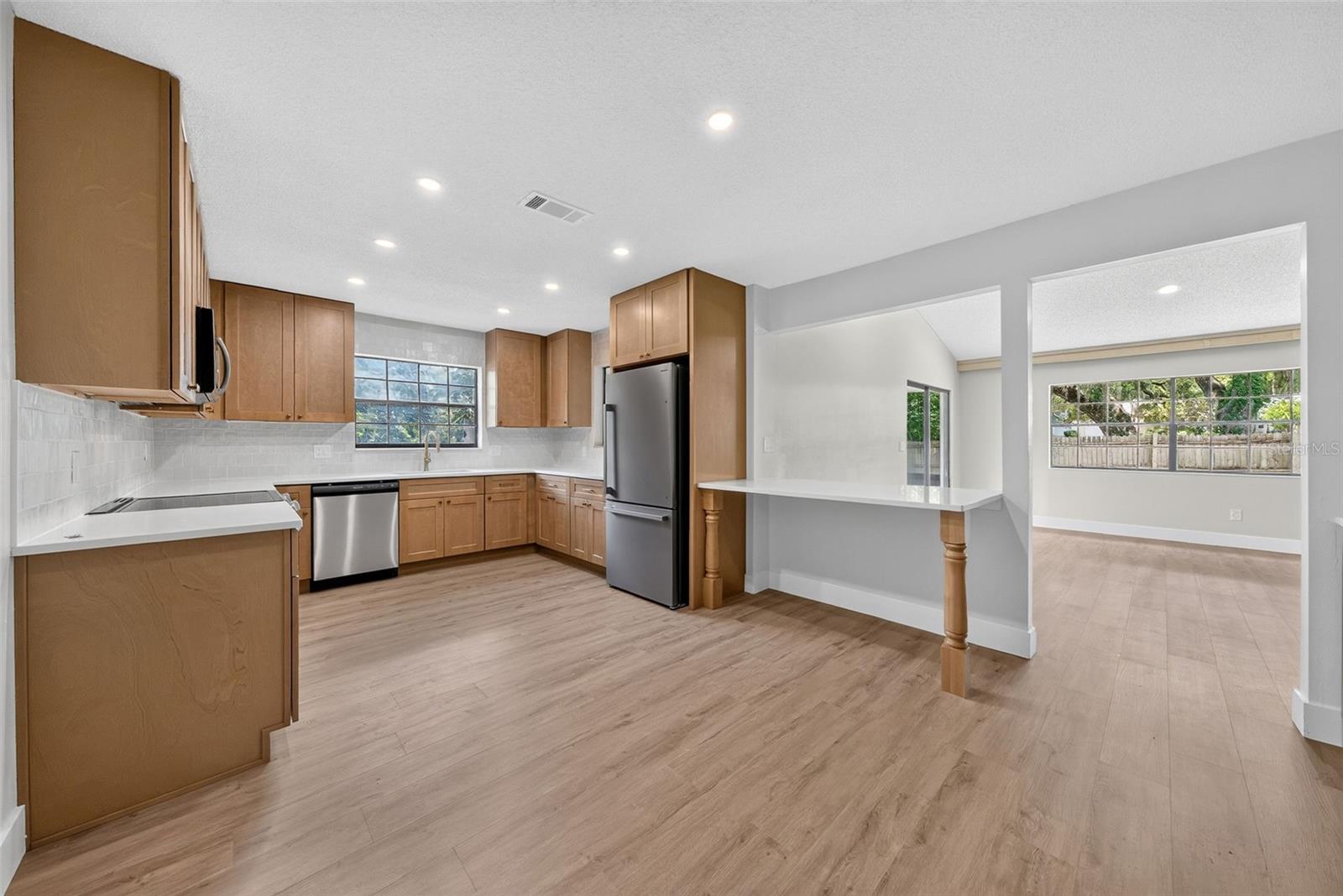 WOODSEDGE - Residential