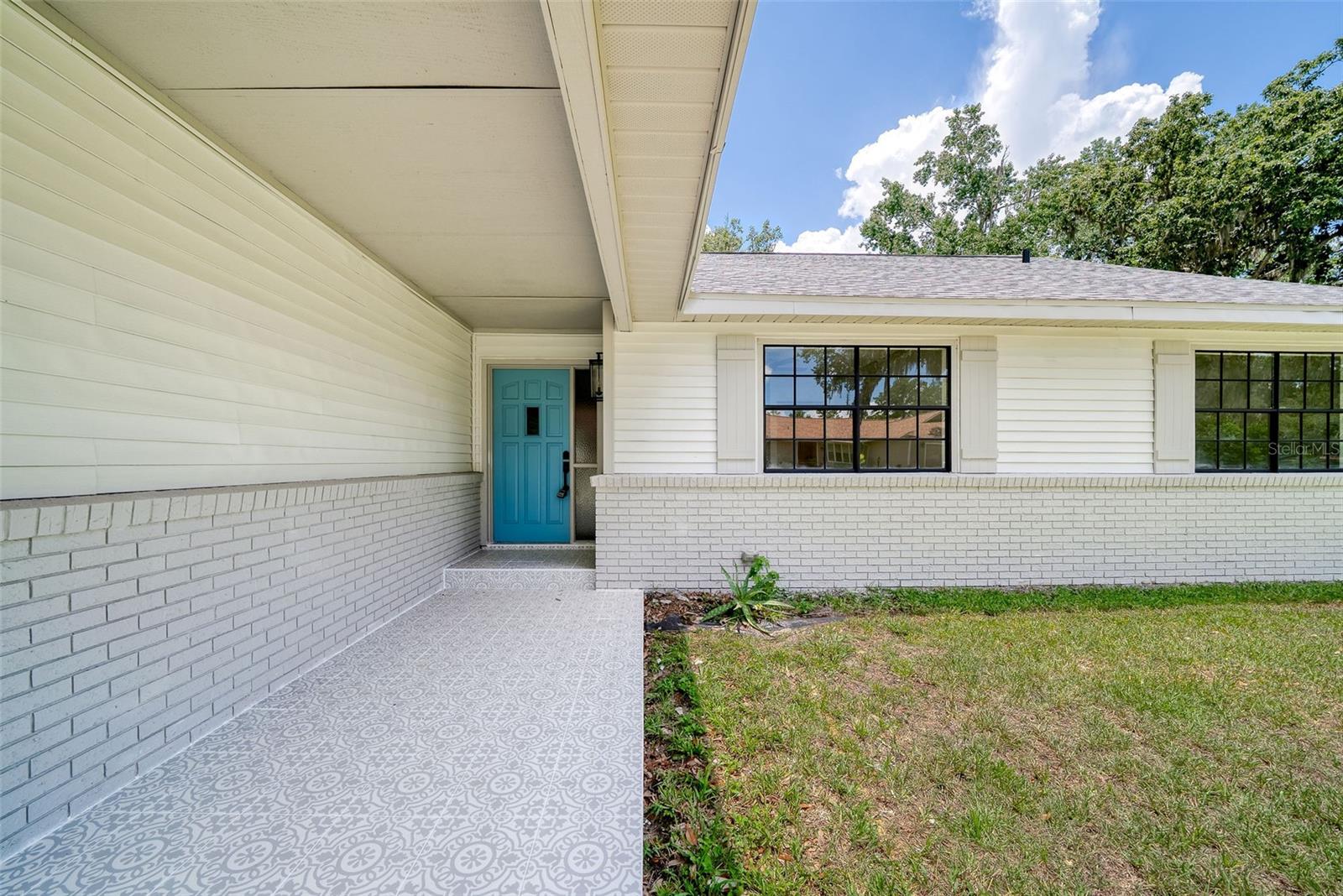 WOODSEDGE - Residential