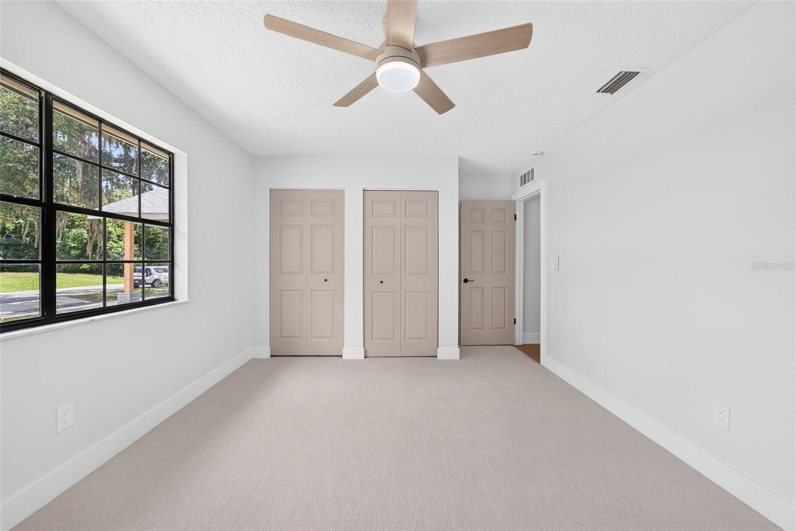 WOODSEDGE - Residential