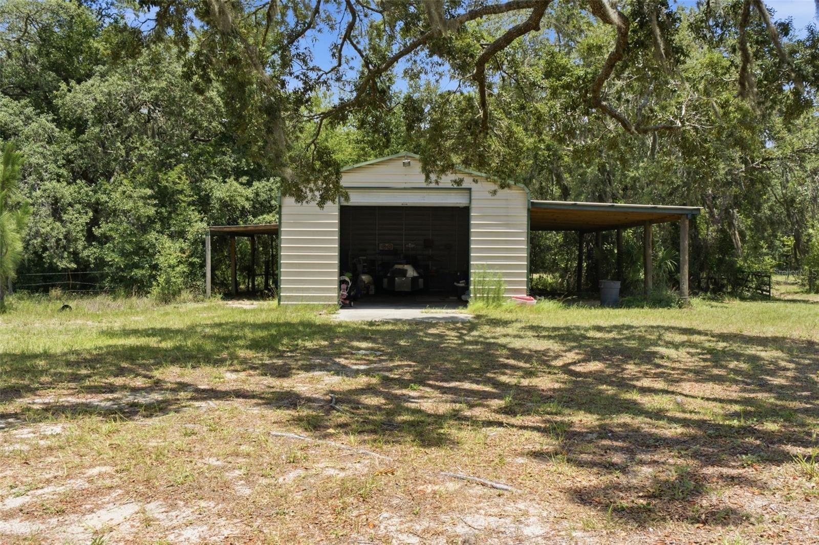 003290 - UNREC TRACTS IN 34-20S-19E - Residential