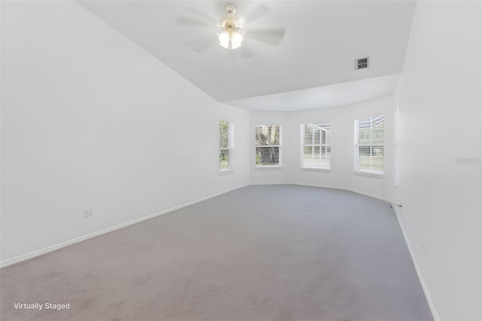 003290 - UNREC TRACTS IN 34-20S-19E - Residential