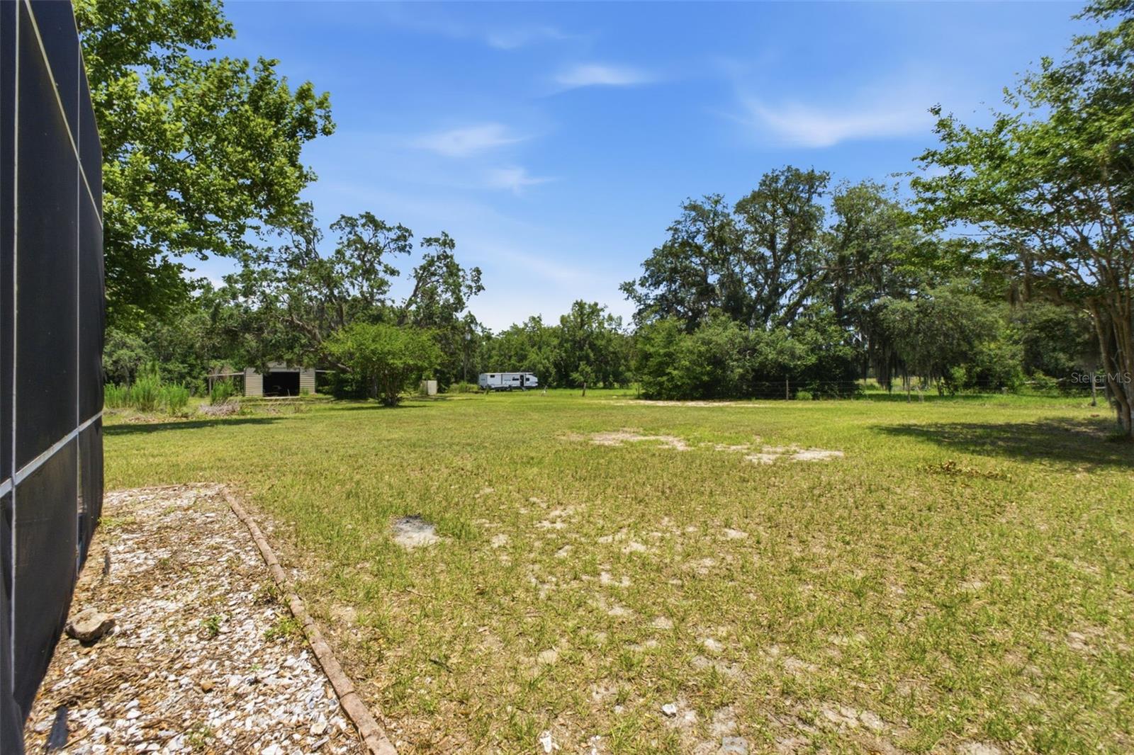 003290 - UNREC TRACTS IN 34-20S-19E - Residential