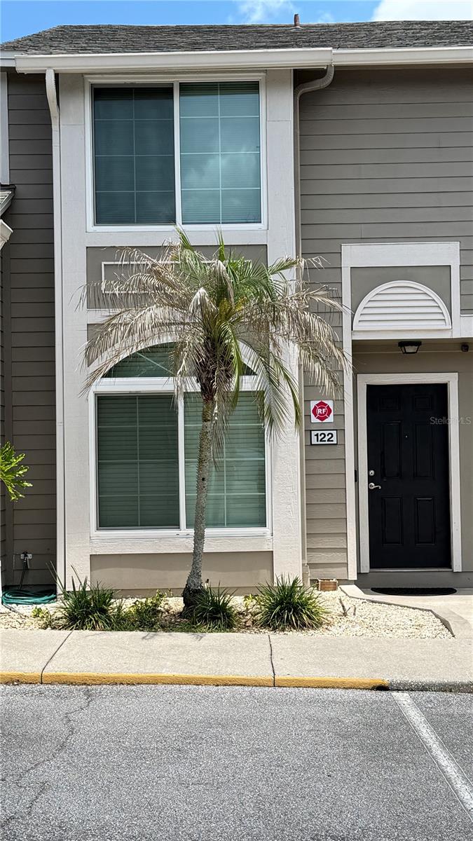 SUN RIDGE 8 TWNHMS OF A CONDO - Residential Lease