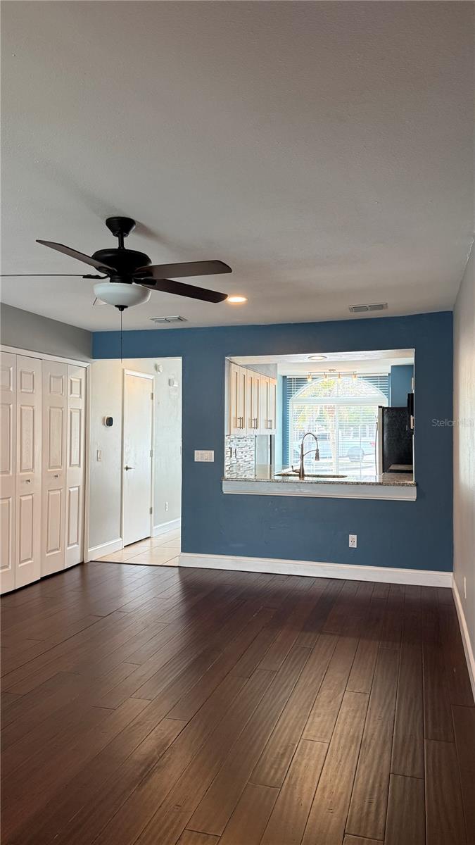 SUN RIDGE 8 TWNHMS OF A CONDO - Residential Lease