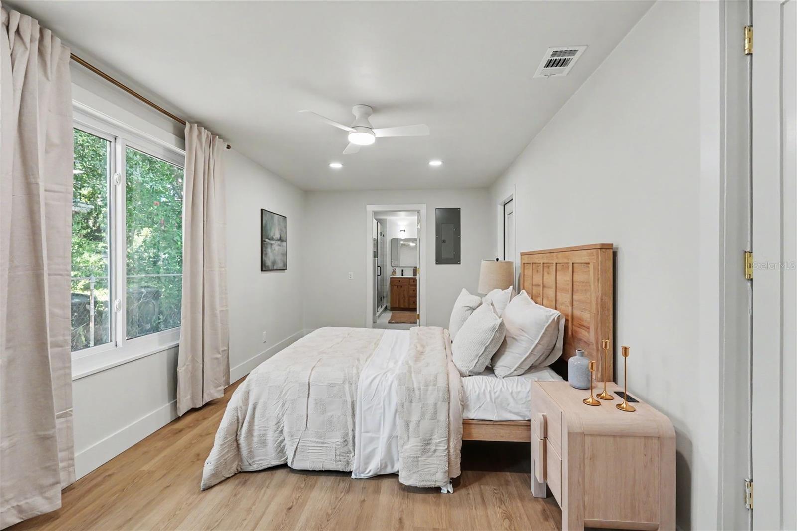 STEPHEN FOSTER HIGHLANDS - Residential