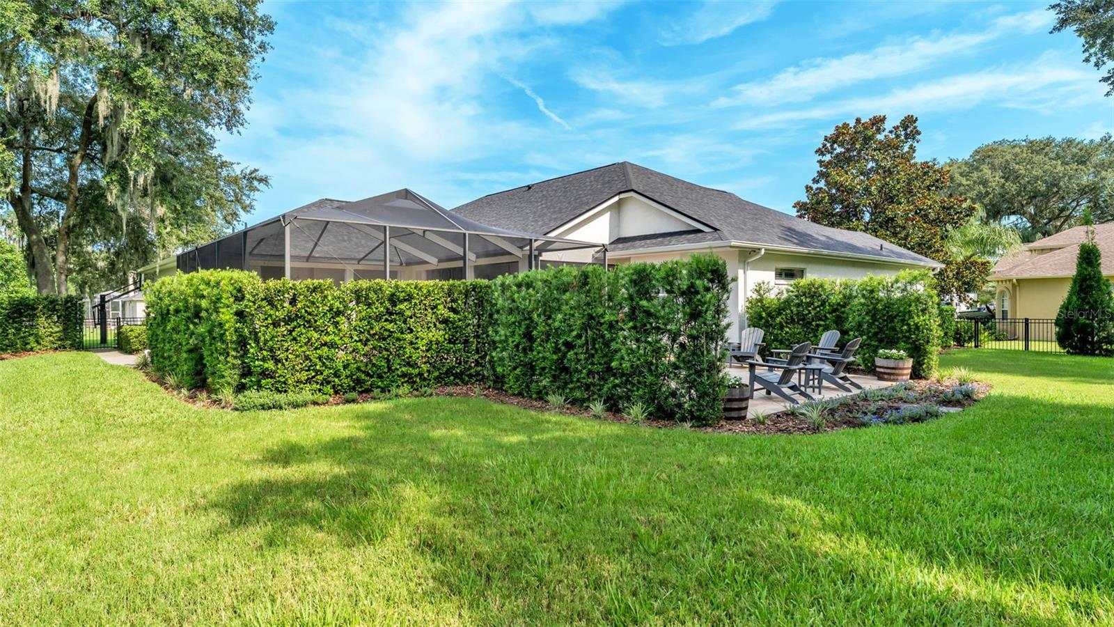 ASHTON OAKS - Residential