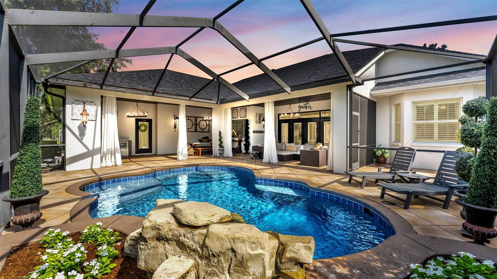 ASHTON OAKS - Residential