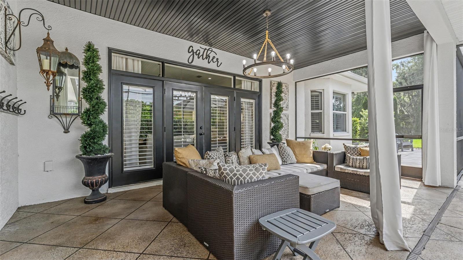 ASHTON OAKS - Residential