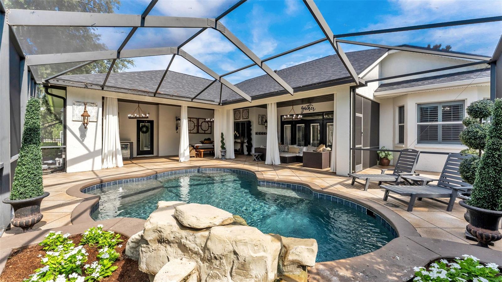 ASHTON OAKS - Residential
