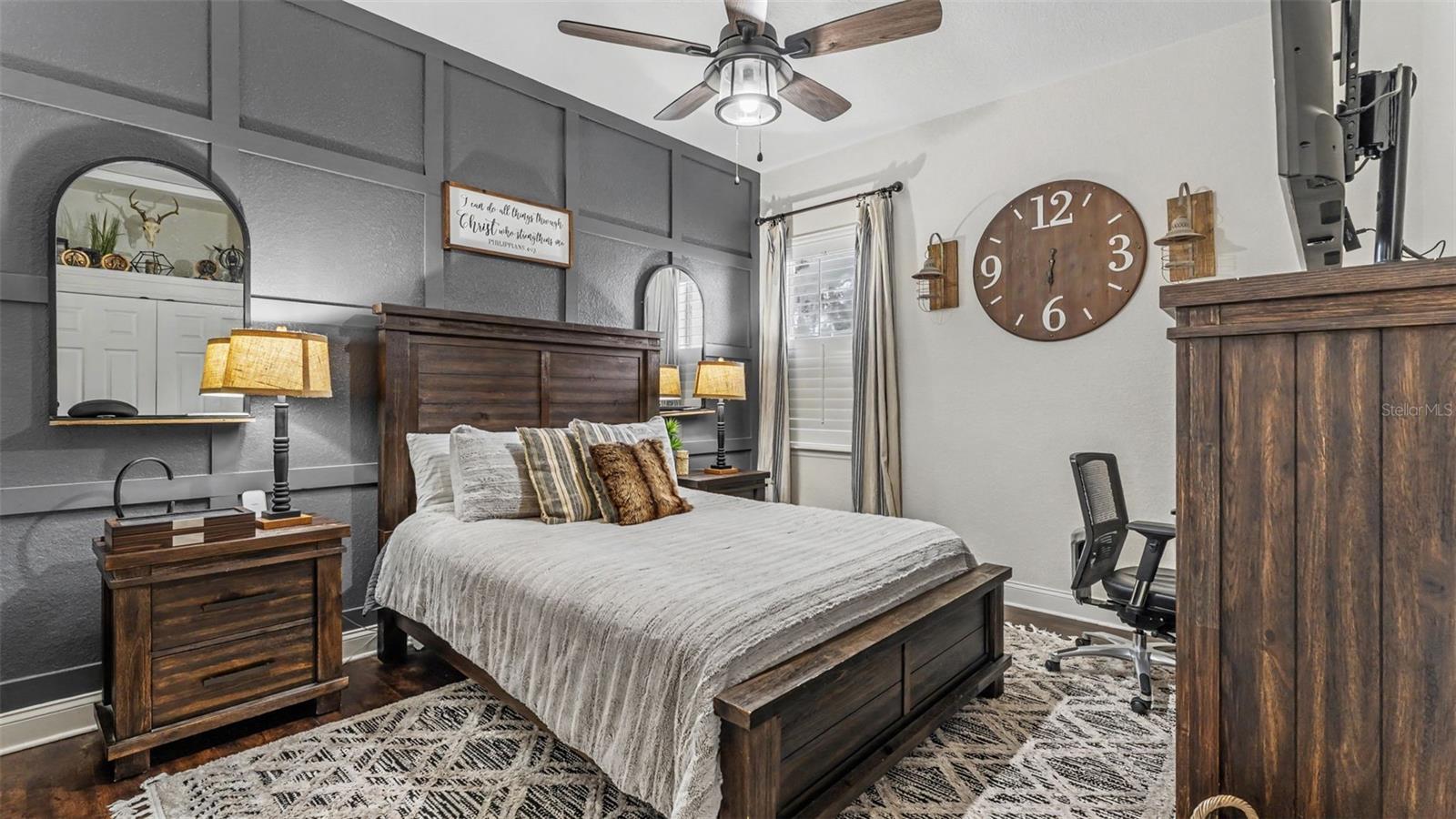 ASHTON OAKS - Residential