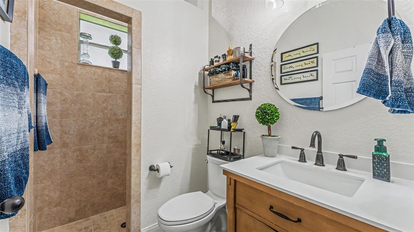 ASHTON OAKS - Residential