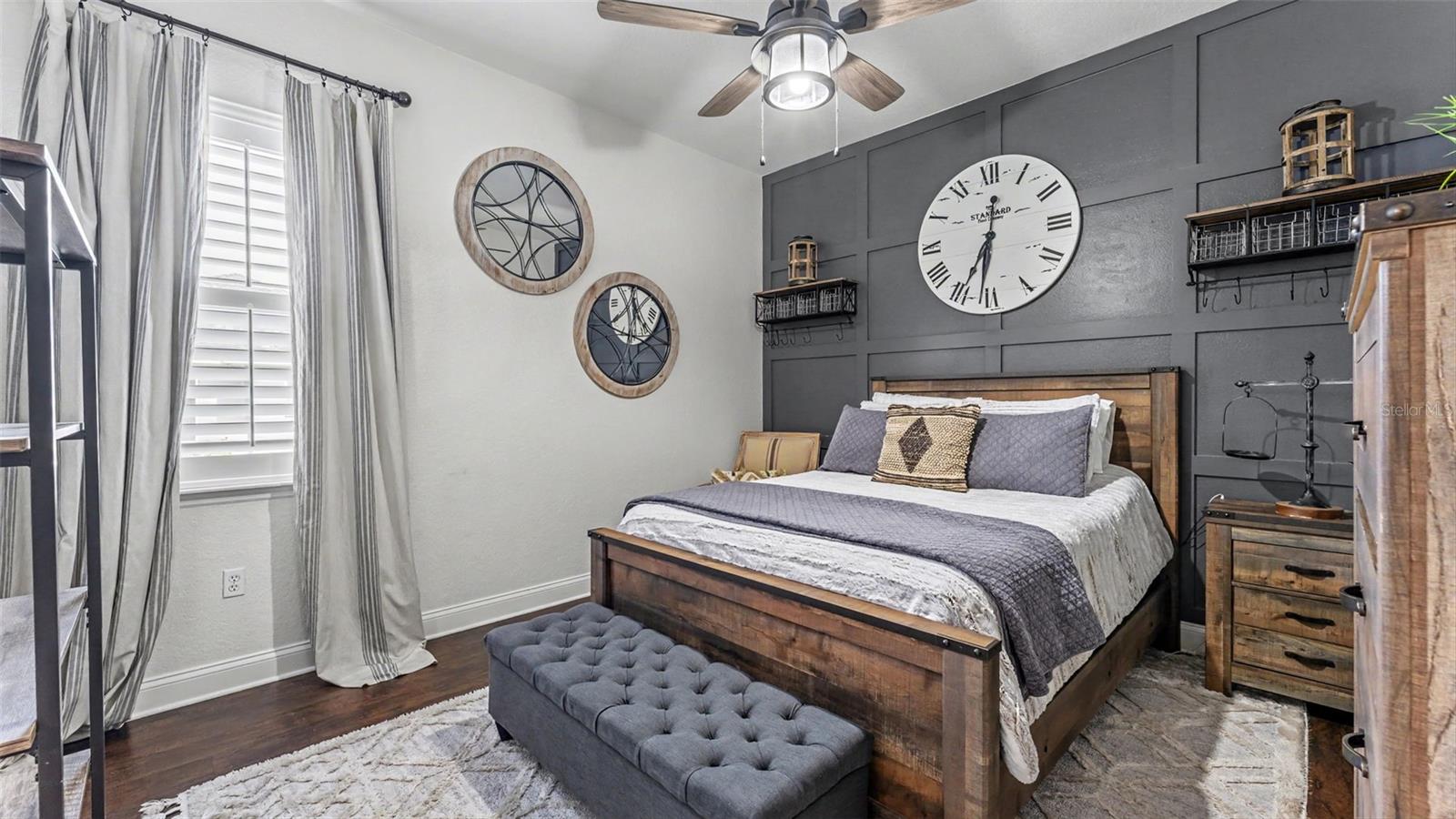 ASHTON OAKS - Residential