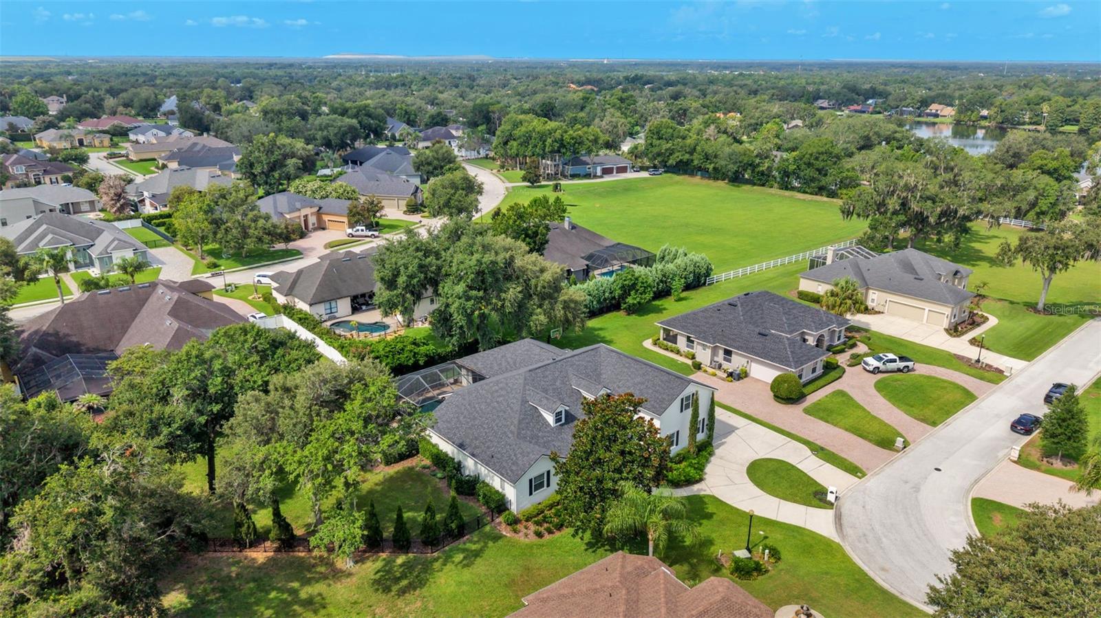 ASHTON OAKS - Residential