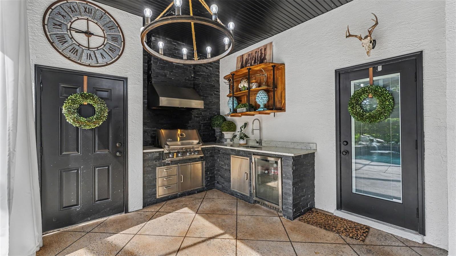 ASHTON OAKS - Residential