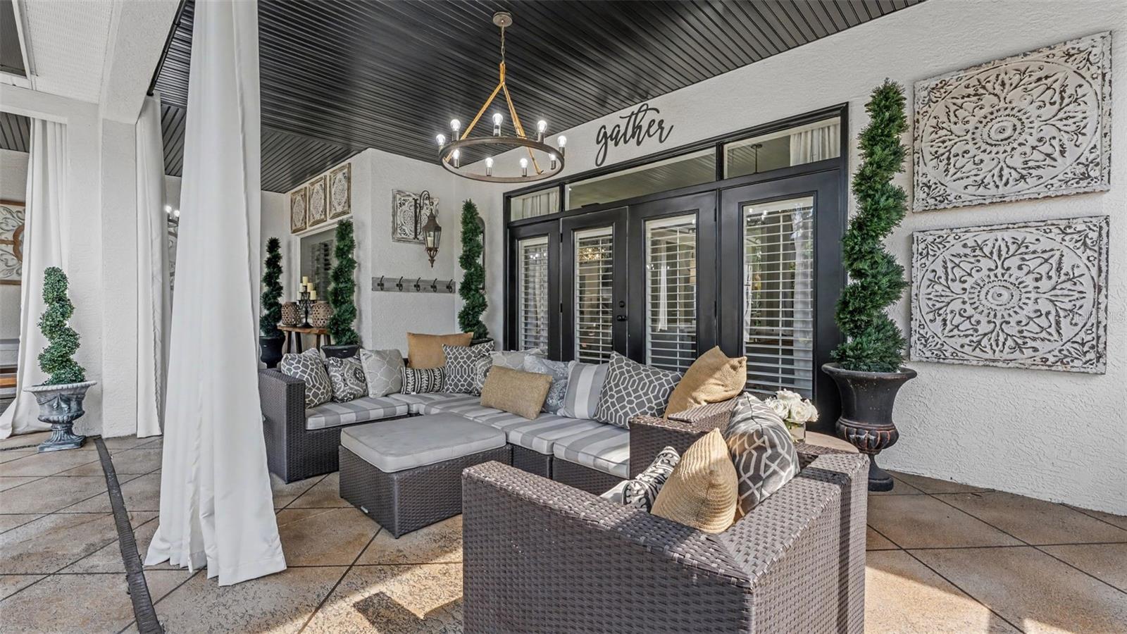 ASHTON OAKS - Residential