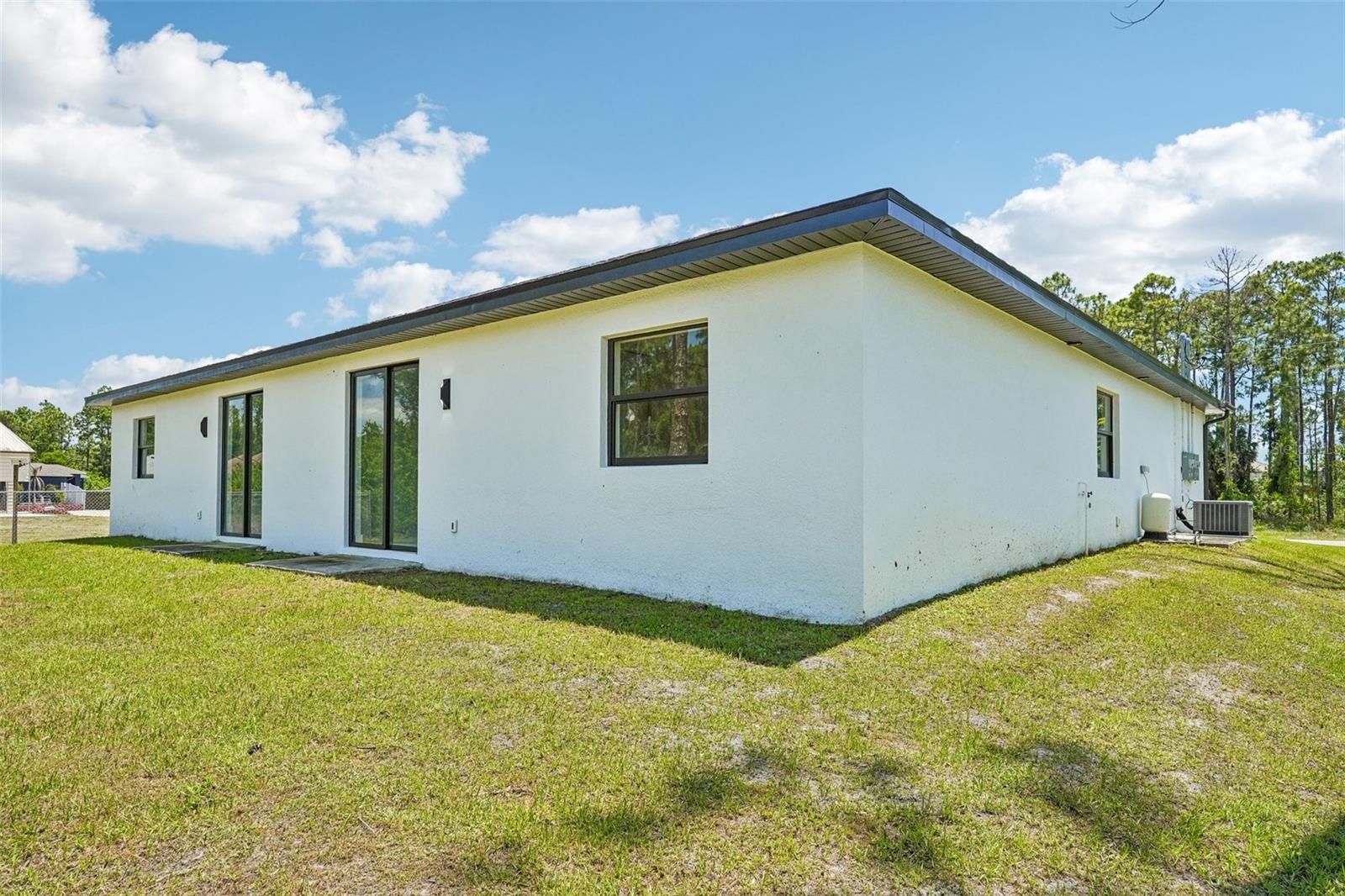 LEHIGH ESTATES - Residential Income
