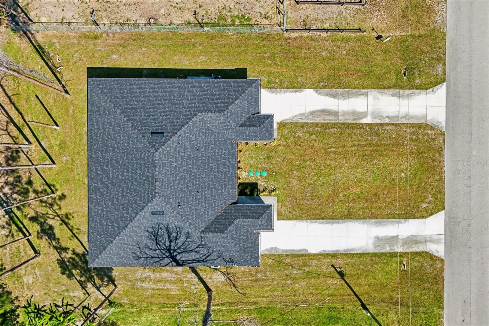 LEHIGH ESTATES - Residential Income