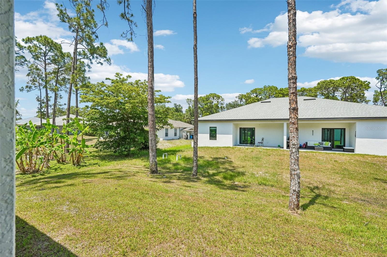 LEHIGH ESTATES - Residential Income