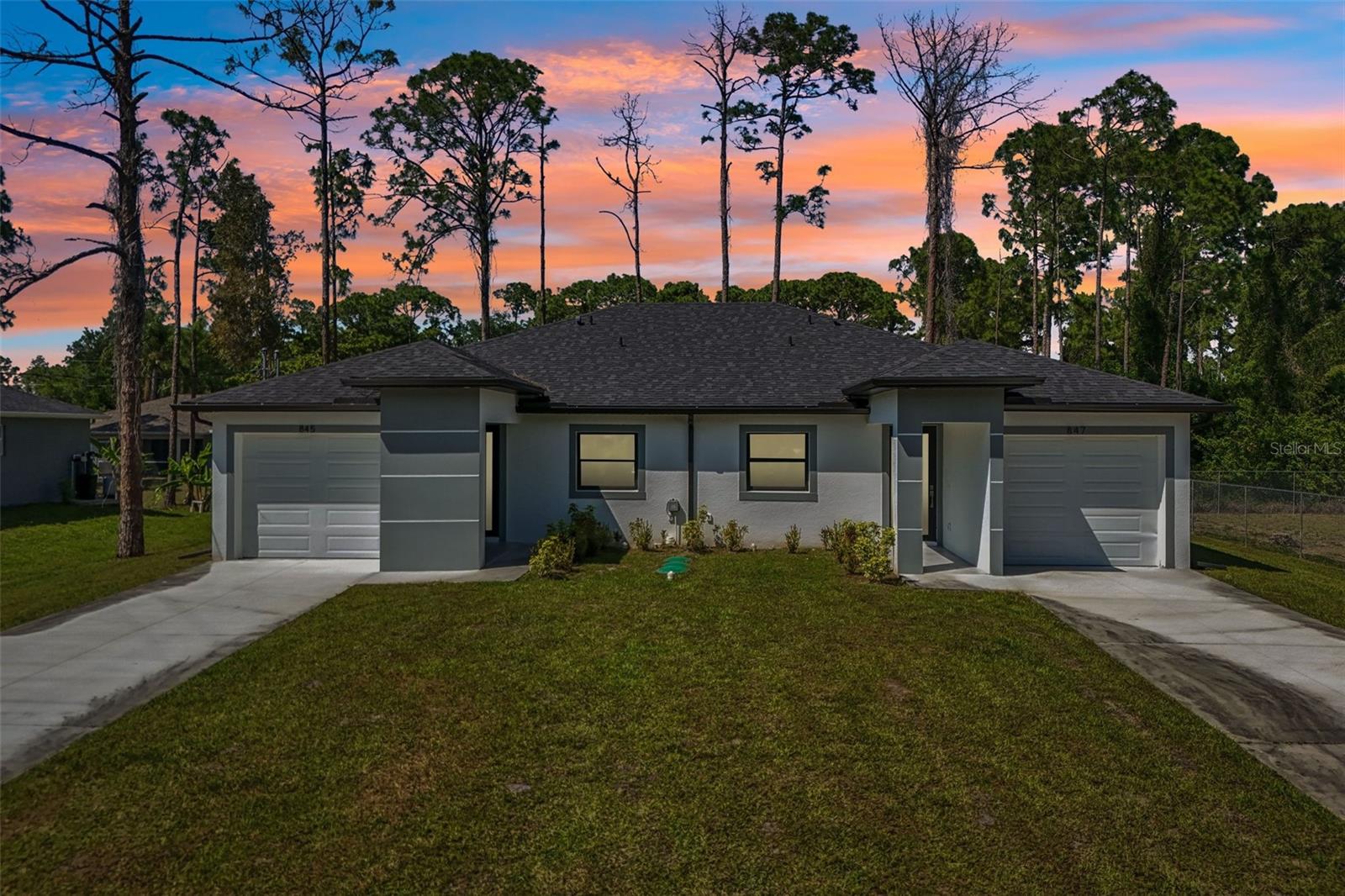LEHIGH ESTATES - Residential Income