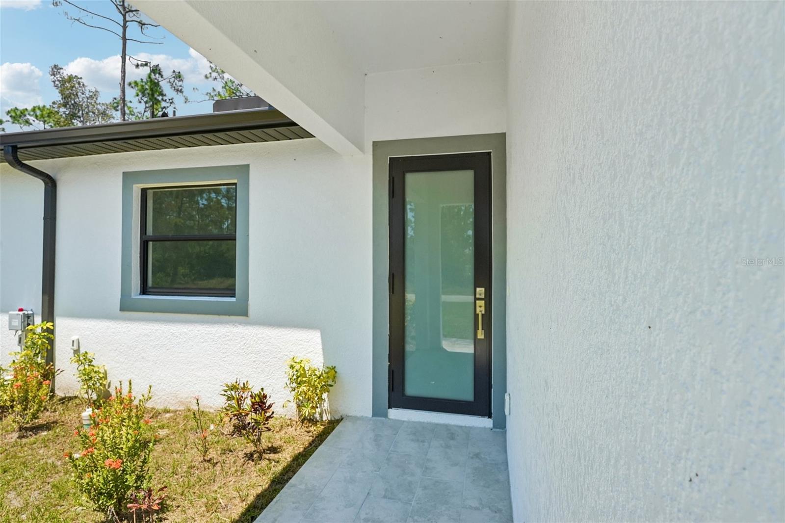 LEHIGH ESTATES - Residential Income