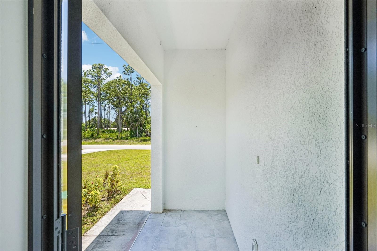 LEHIGH ESTATES - Residential Income