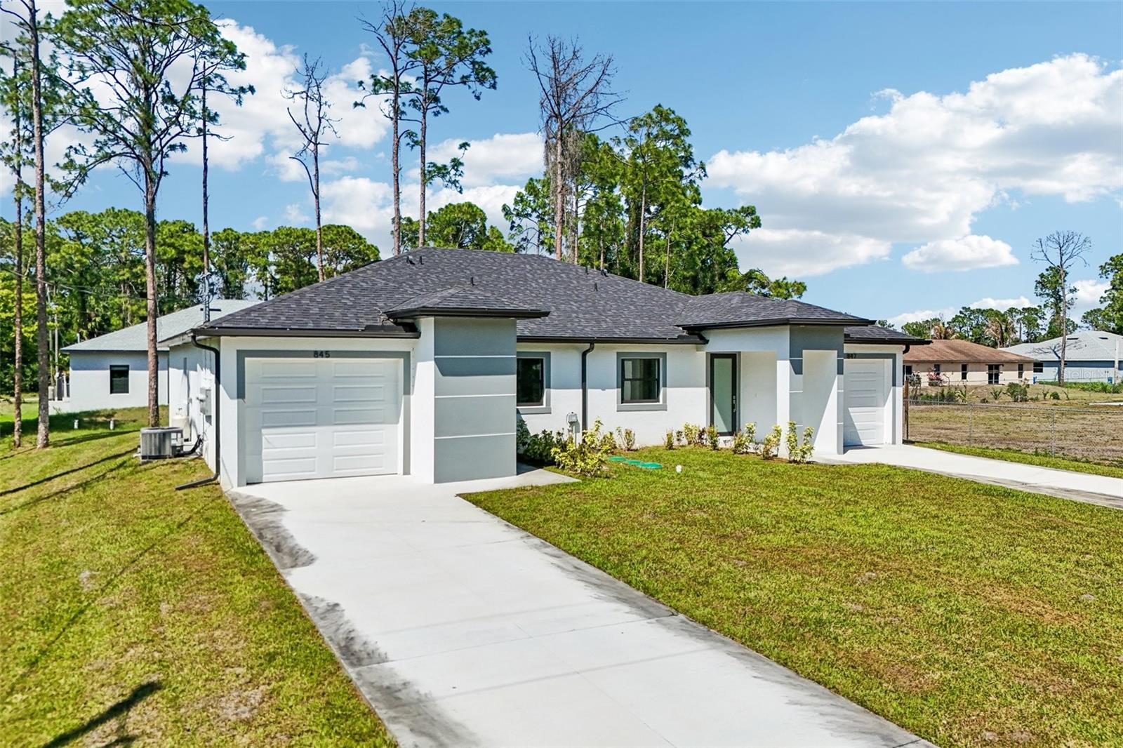 LEHIGH ESTATES - Residential Income
