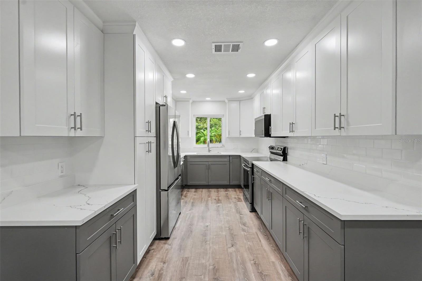JUNGLE TERRACE SEC A - Residential
