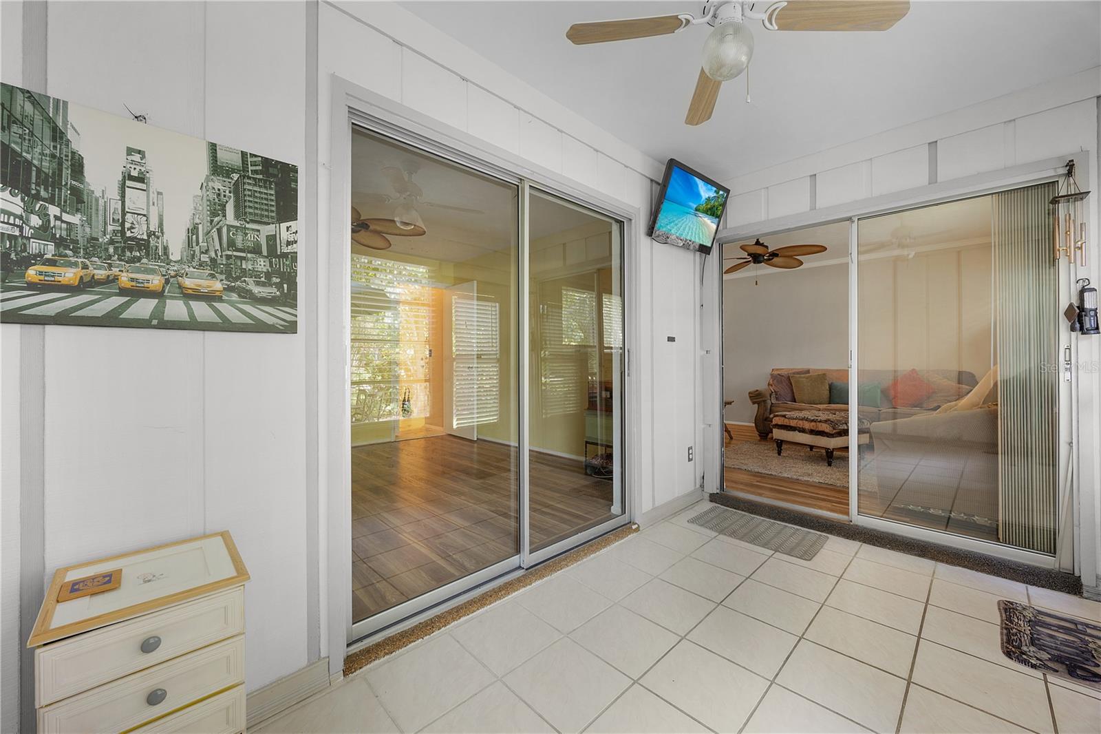 BOCA CIEGA VILLAGE - Residential