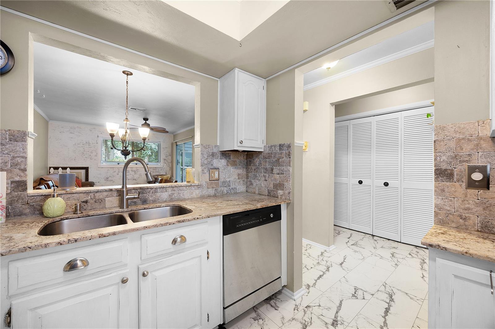 BOCA CIEGA VILLAGE - Residential